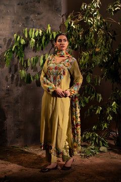 #MehndiGreen