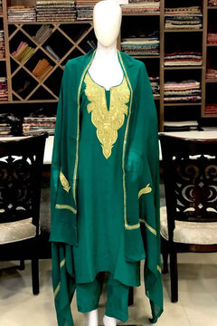 #EmeraldGreen