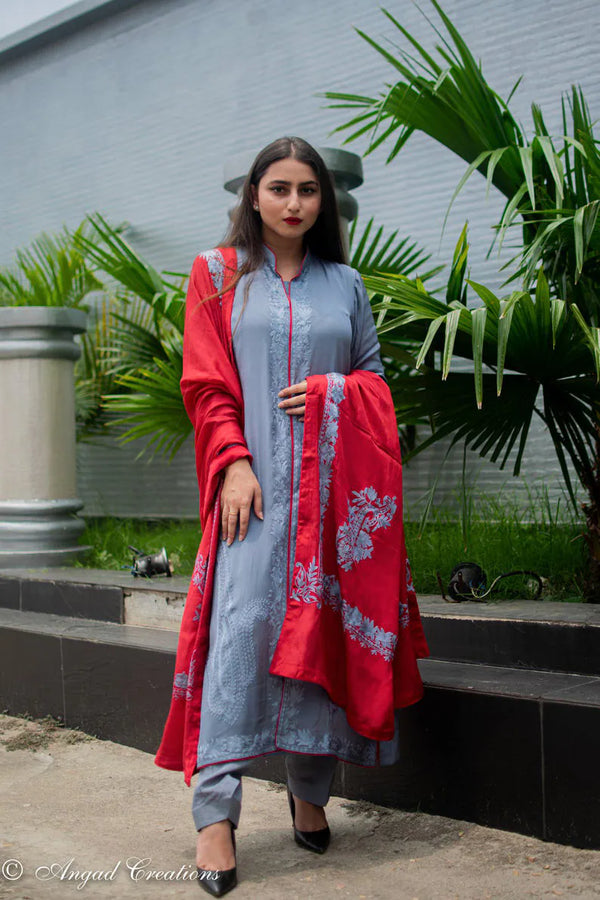 Vaira — Kashmiri Aari Work Salwar Suit