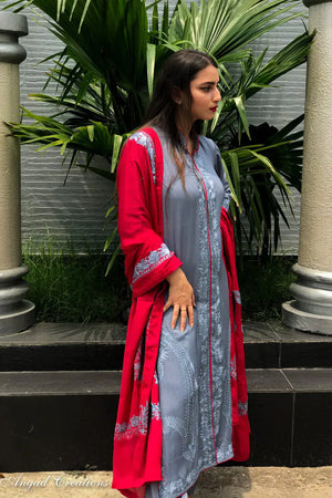 Vaira — Kashmiri Aari Work Salwar Suit