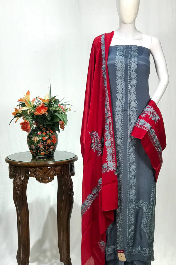 Vaira — Kashmiri Aari Work Salwar Suit