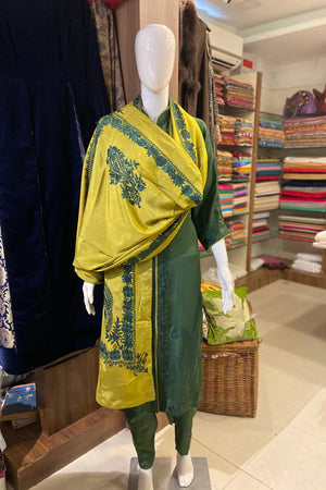 Vaira — Kashmiri Aari Work Salwar Suit